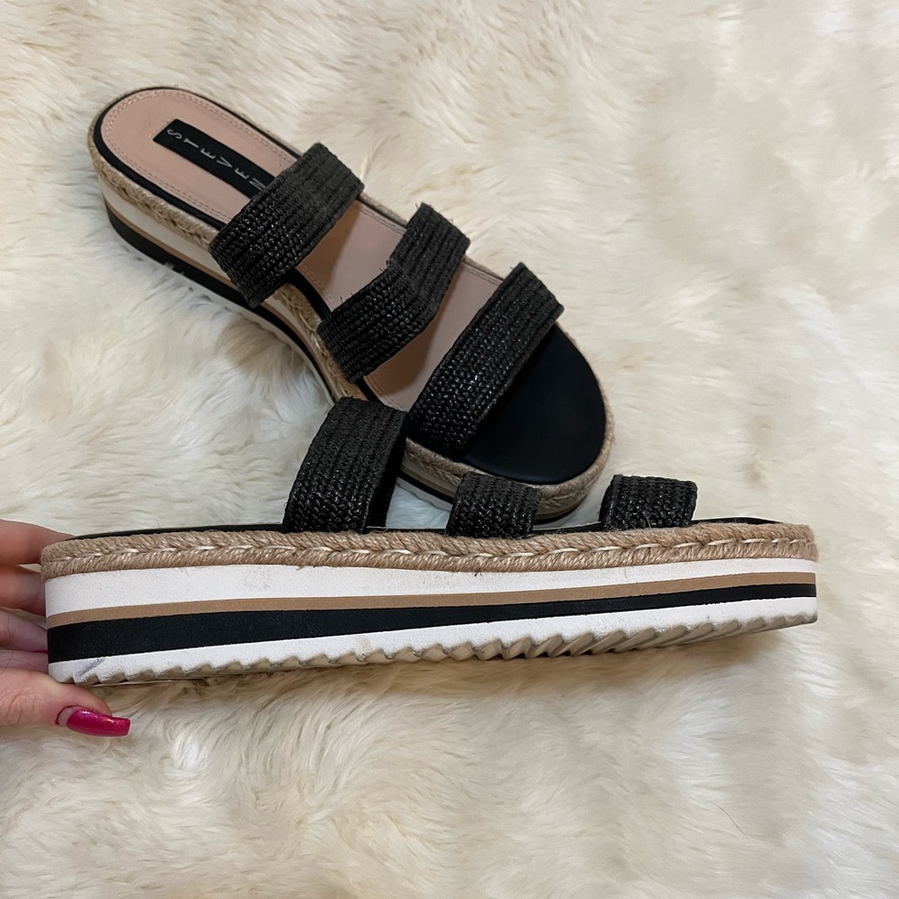 Steve Madden platform sandals